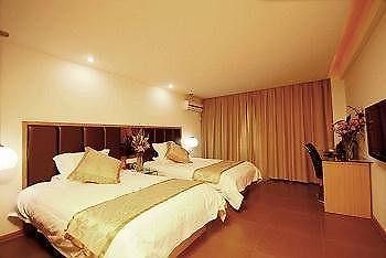 Dushifeng Hotel - Wuhu מראה חיצוני תמונה